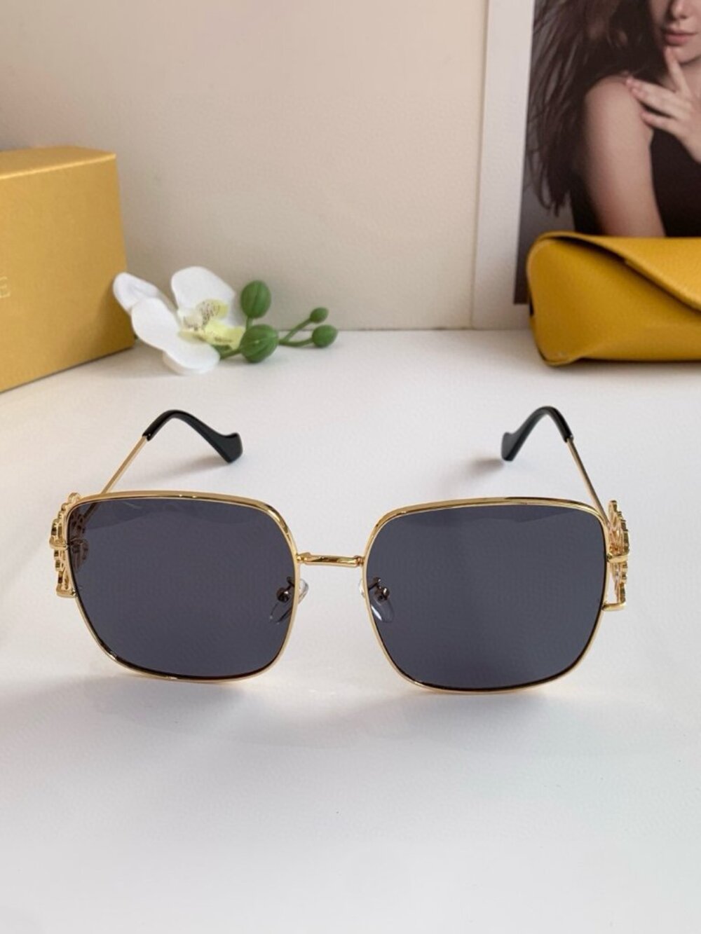 ✅NWT Authentic Loewe Sunglasses